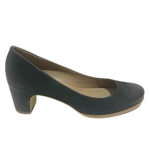 Ecco Black Leather Omora Pump Heel